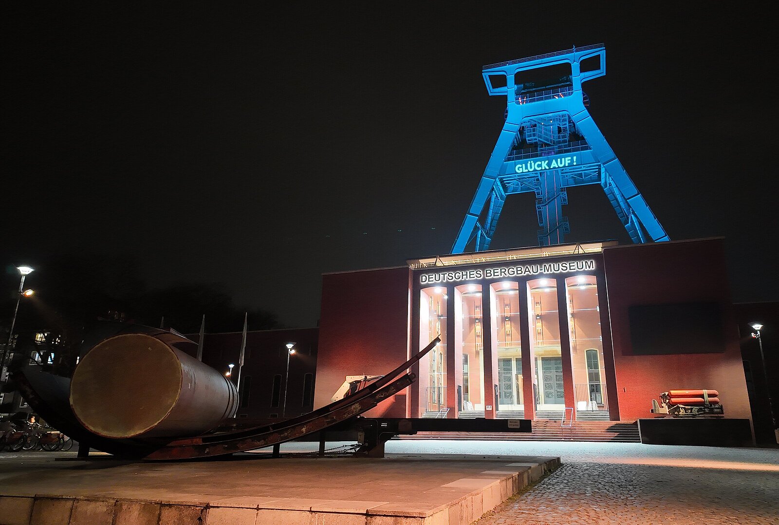 Museumsgebäude mit Fördergerüst