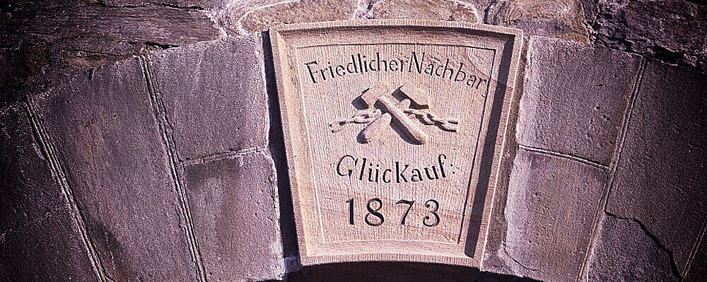 Stein Stolleneinfassung mit Aufschrift